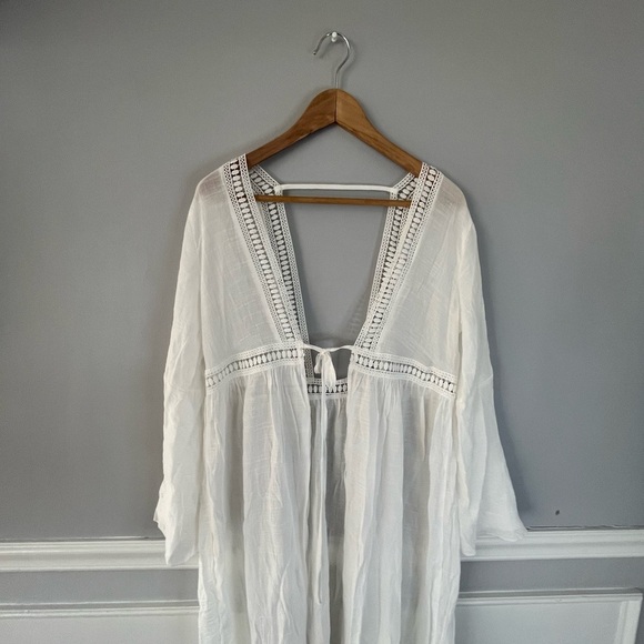 Cupshe White Bohemian Cover-Up - Picture 7 of 8